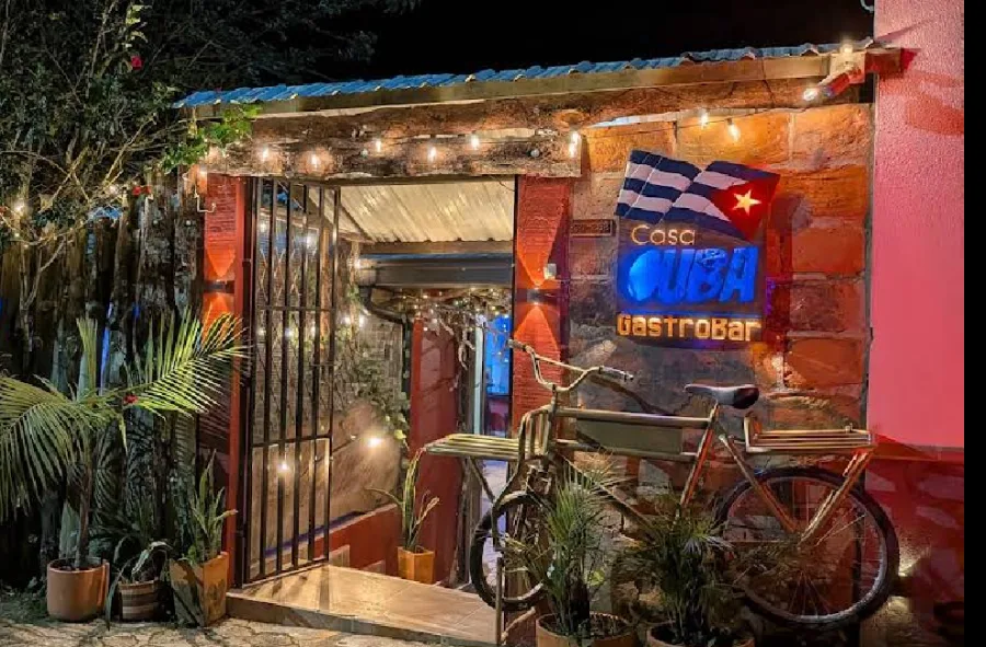 Casa Cuba restaurant entrance, Guatapé